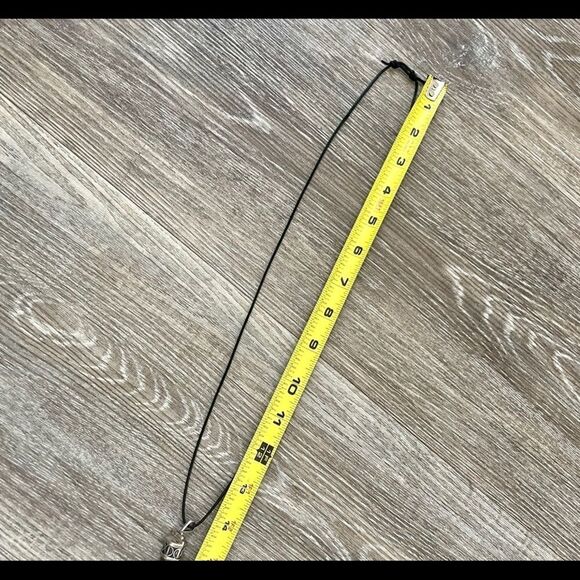 Green Aventurine silver pendant on black cord - Picture 2 of 9